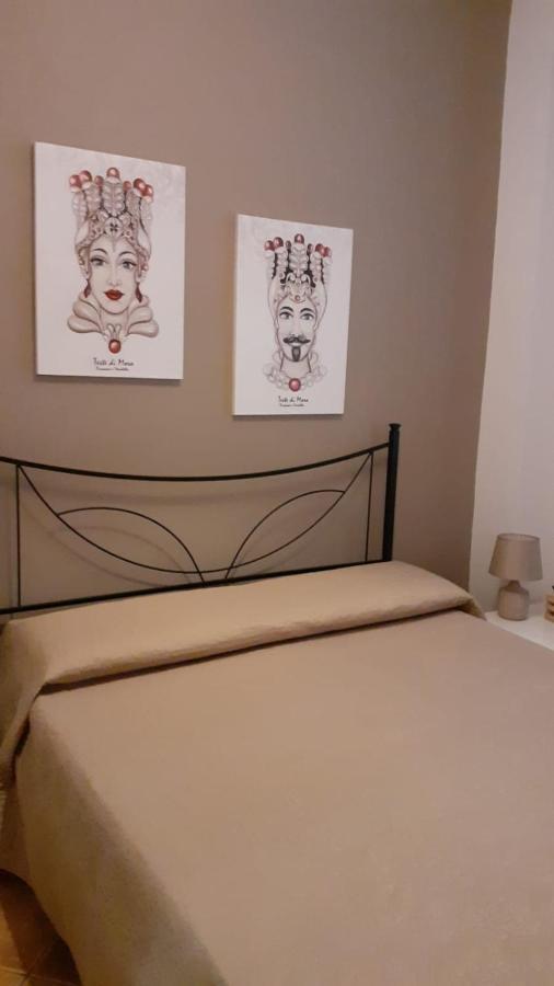 Casa Vacanze Chiara แตร์ราซีนี ภายนอก รูปภาพ