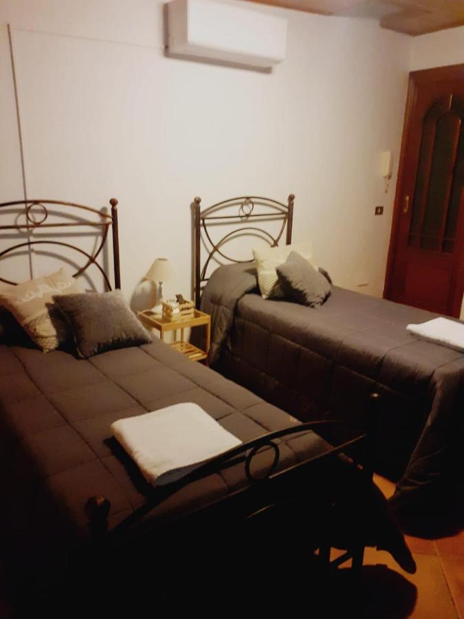 Casa Vacanze Chiara แตร์ราซีนี ภายนอก รูปภาพ