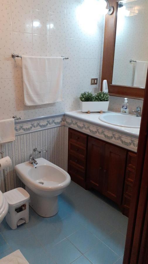 Casa Vacanze Chiara แตร์ราซีนี ภายนอก รูปภาพ