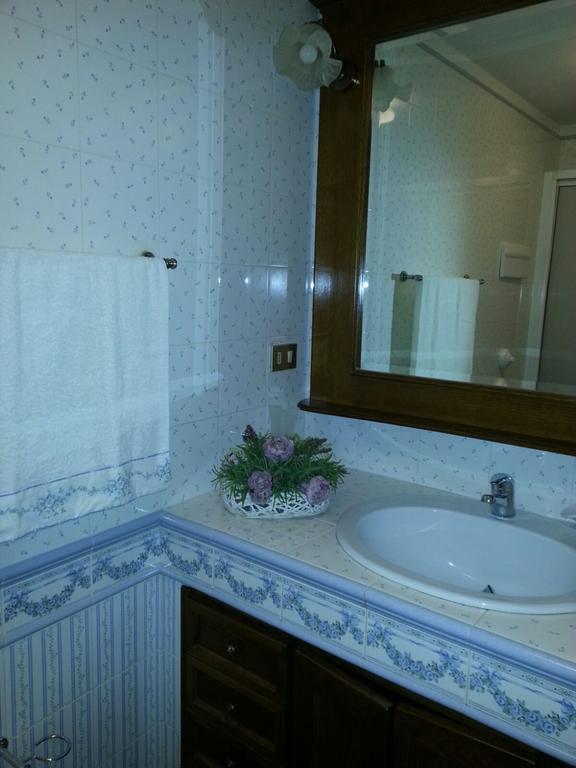 Casa Vacanze Chiara แตร์ราซีนี ภายนอก รูปภาพ