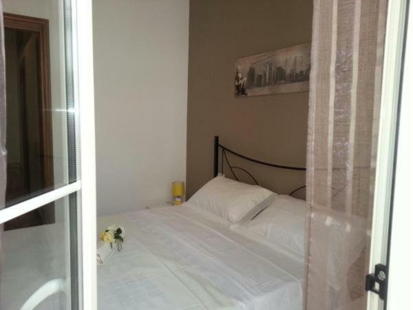 Casa Vacanze Chiara แตร์ราซีนี ภายนอก รูปภาพ